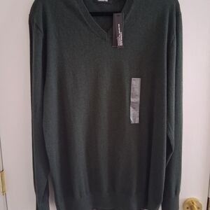 Men's Green Sweater